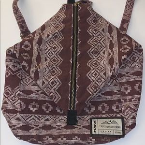 Kavu Backpack  “Knitster”